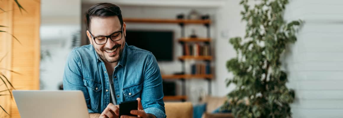 Chicago male receptionist